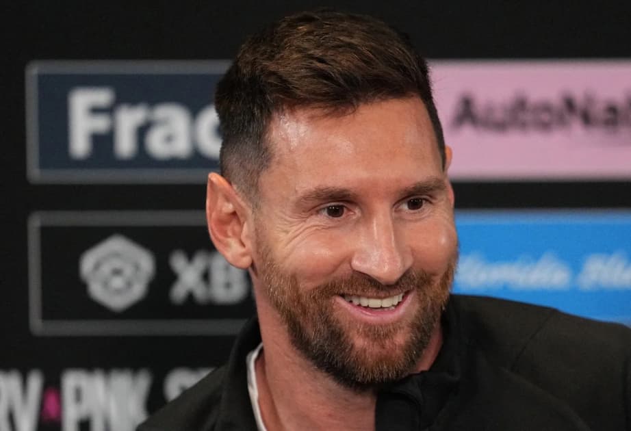 Lionel Messi İspaniyada futbol klubunun sahibi olub