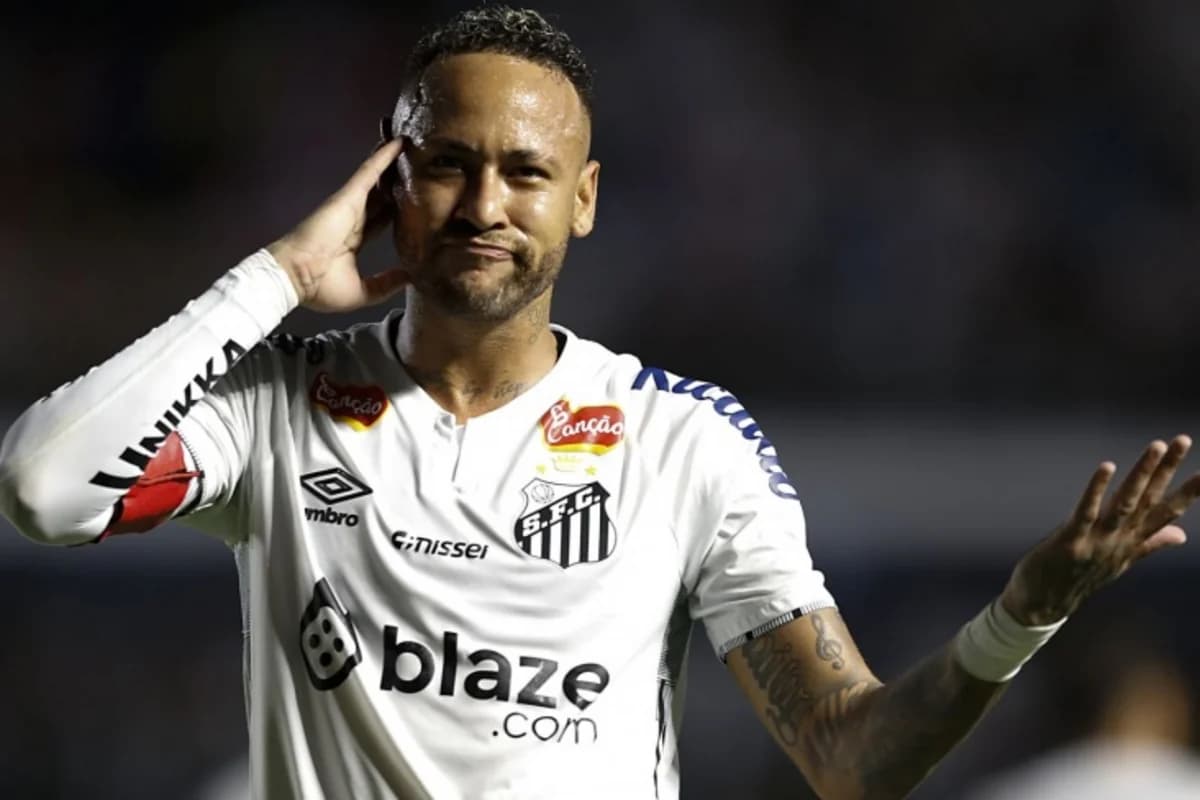 Neymar futbol qaydasında dəyişiklik təklif edib