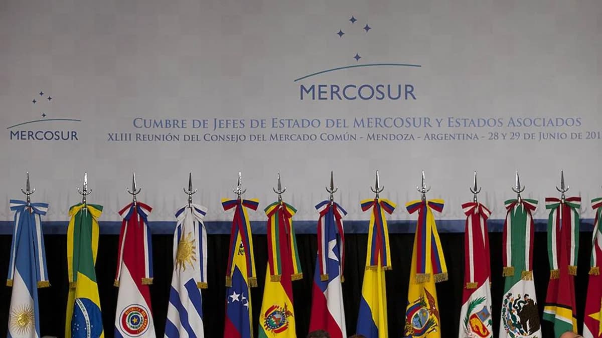 Argentina Venesuelanın MERCOSUR-a qayıtmasına qarşı çıxır