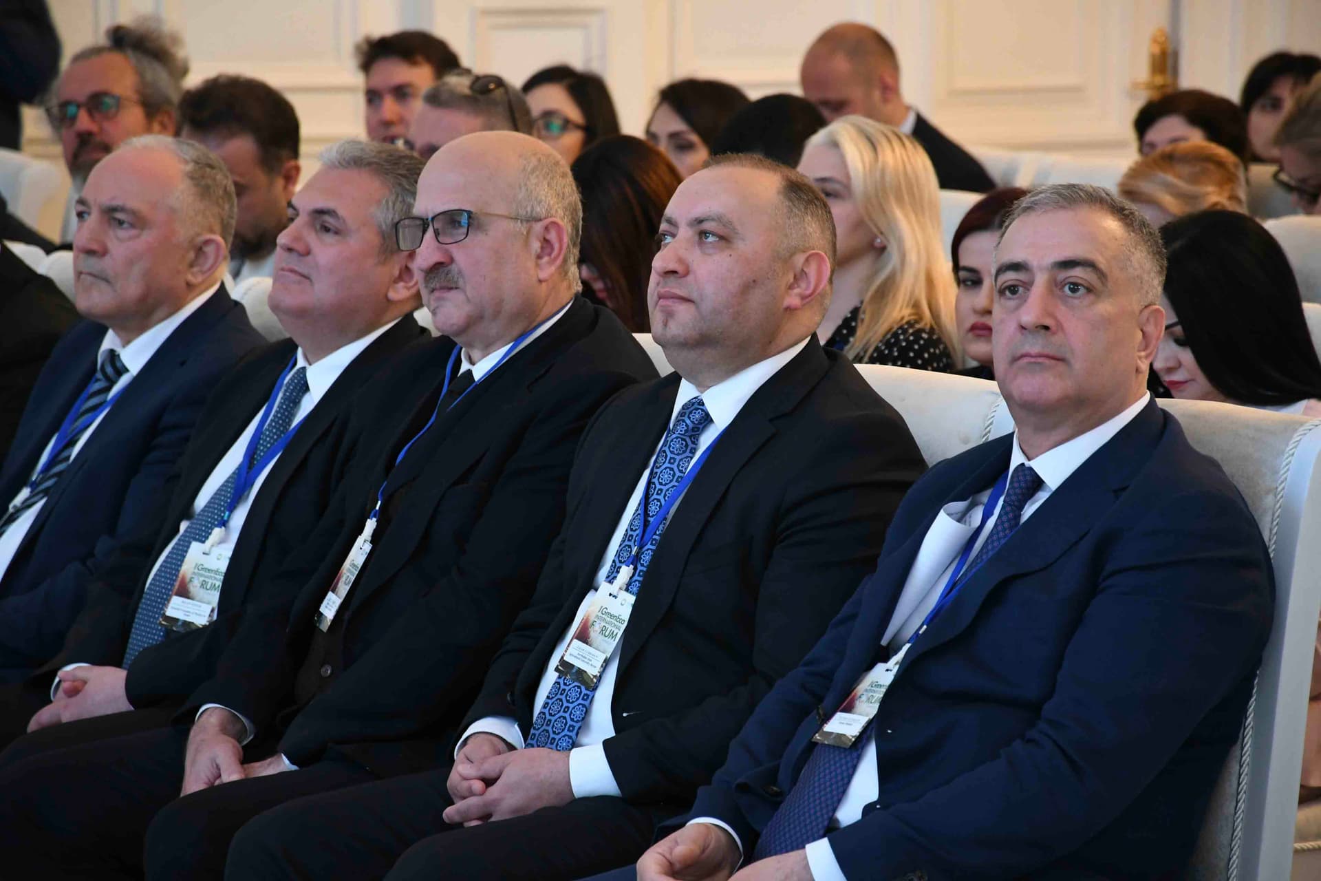 ADAU-da “I Yaşıl İqtisadiyyat” Beynəlxalq Forumu keçirilib - Şəkil 15