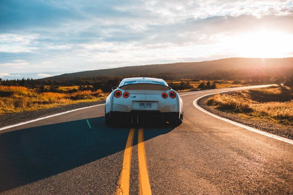 Porsche Bugatti-dəki payının bir hissəsini investor konsorsiumuna satır
