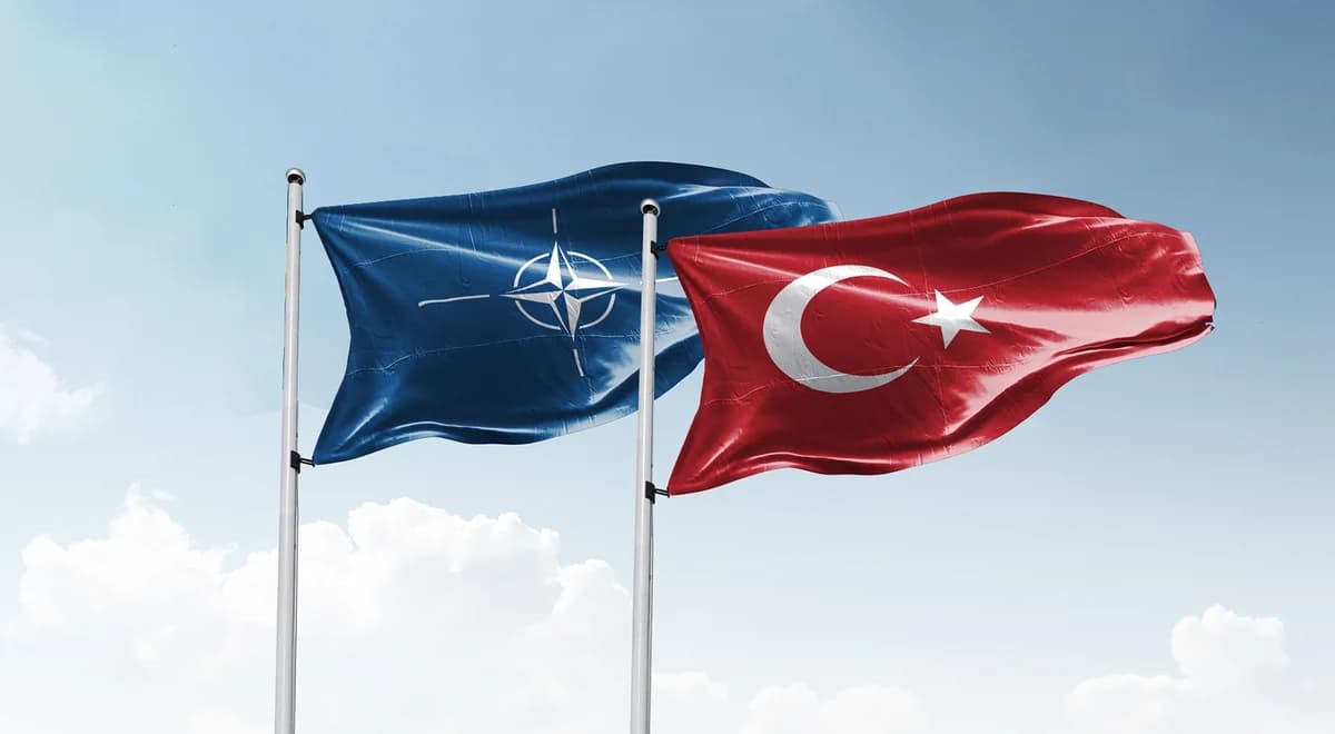 Ukrayna NATO-nun Türkiyədə keçiriləcək sammitində təmsil olunacaq