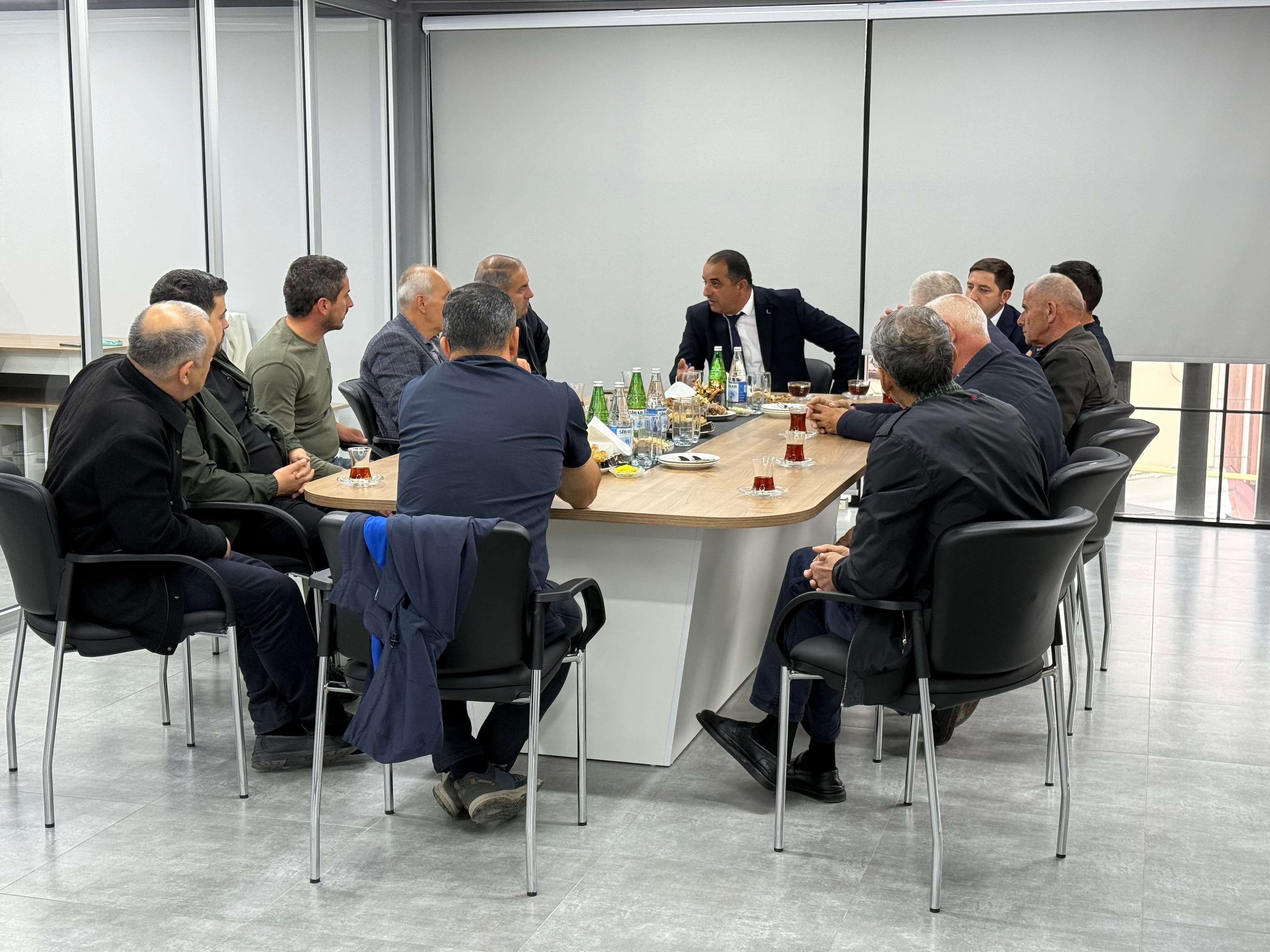 Bank Respublika “Sahibkarlar Günü” münasibətilə regionlarda sahibkarlarla görüşlər keçirib - Şəkil 2