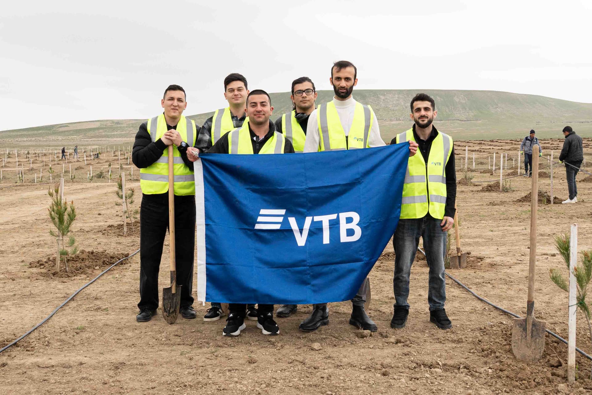 VTB (Azərbaycan) Müşfiqabadda ekoloji kampaniyada iştirak etdi - Şəkil 1