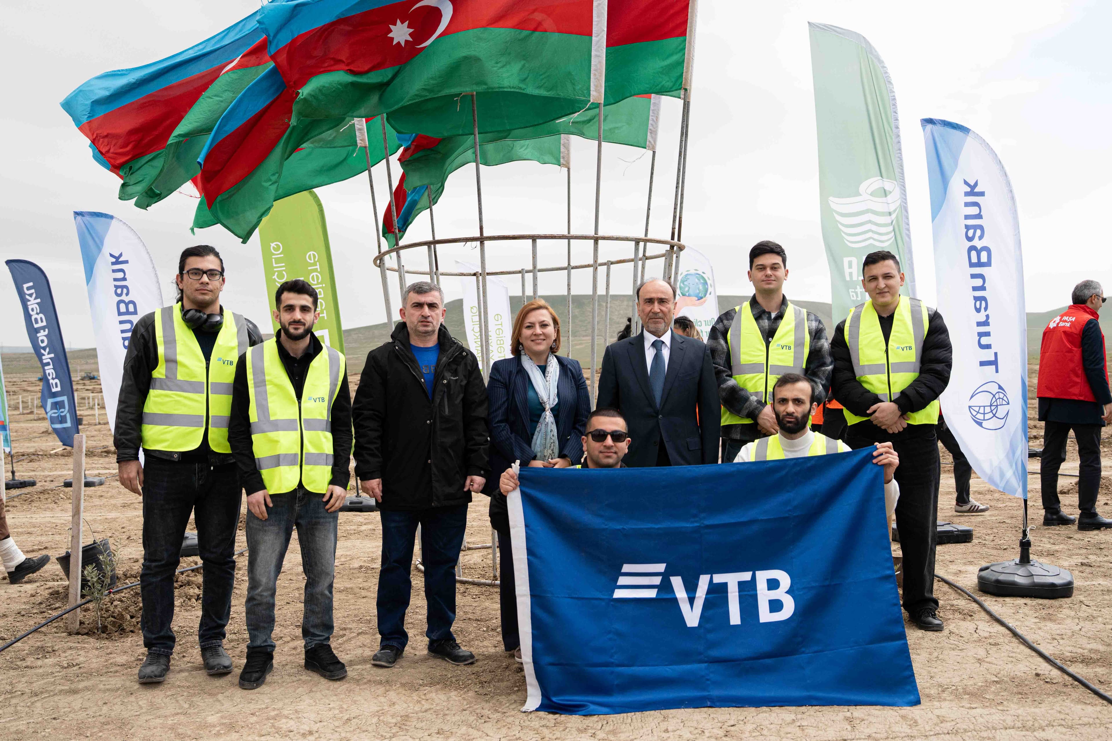 VTB (Azərbaycan) Müşfiqabadda ekoloji kampaniyada iştirak etdi - Şəkil 3