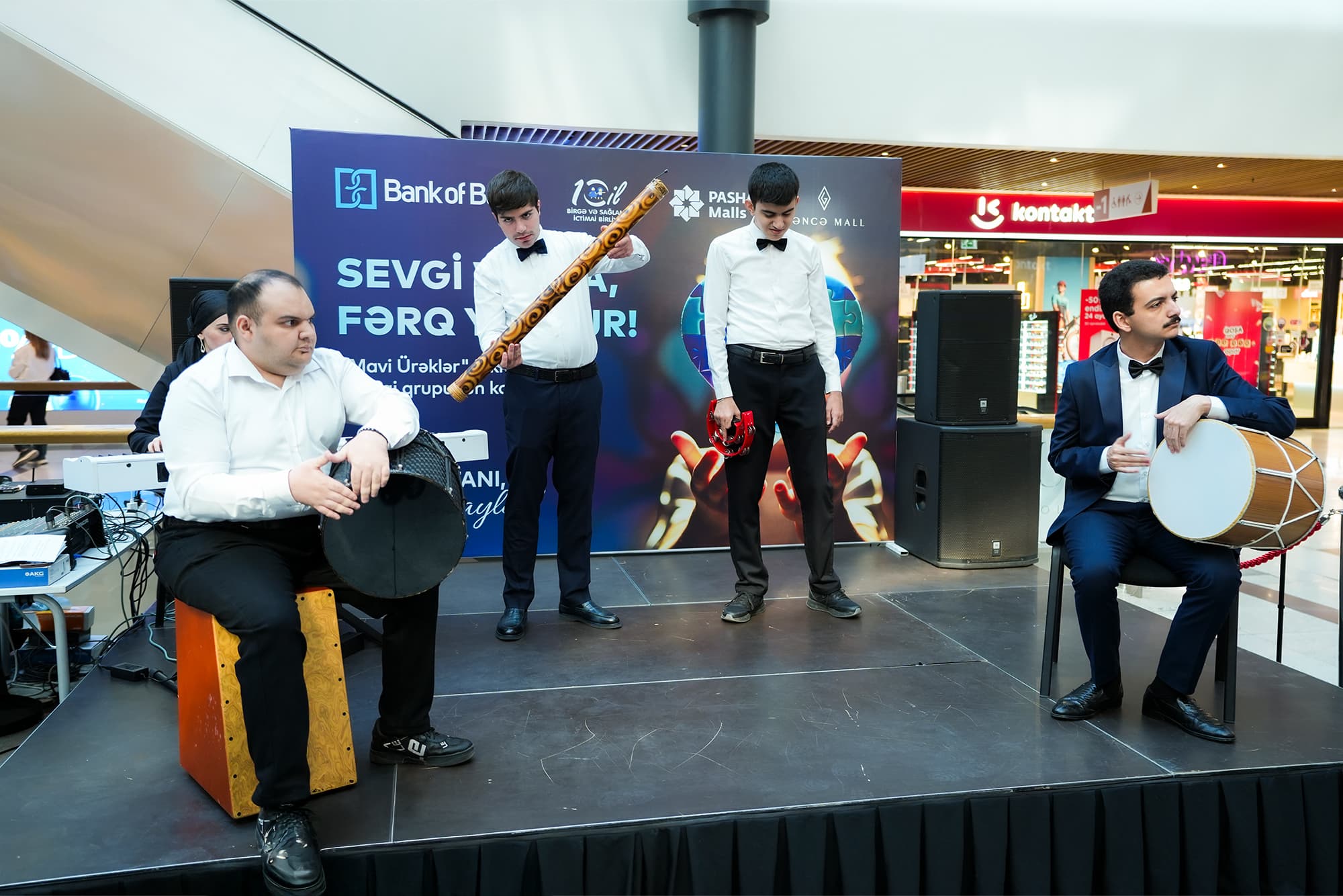 Bank of Baku-dan Autizm Maarifləndirmə ayına özəl layihə: SEVGİ VARSA, FƏRQ YOXDUR! - Şəkil 14