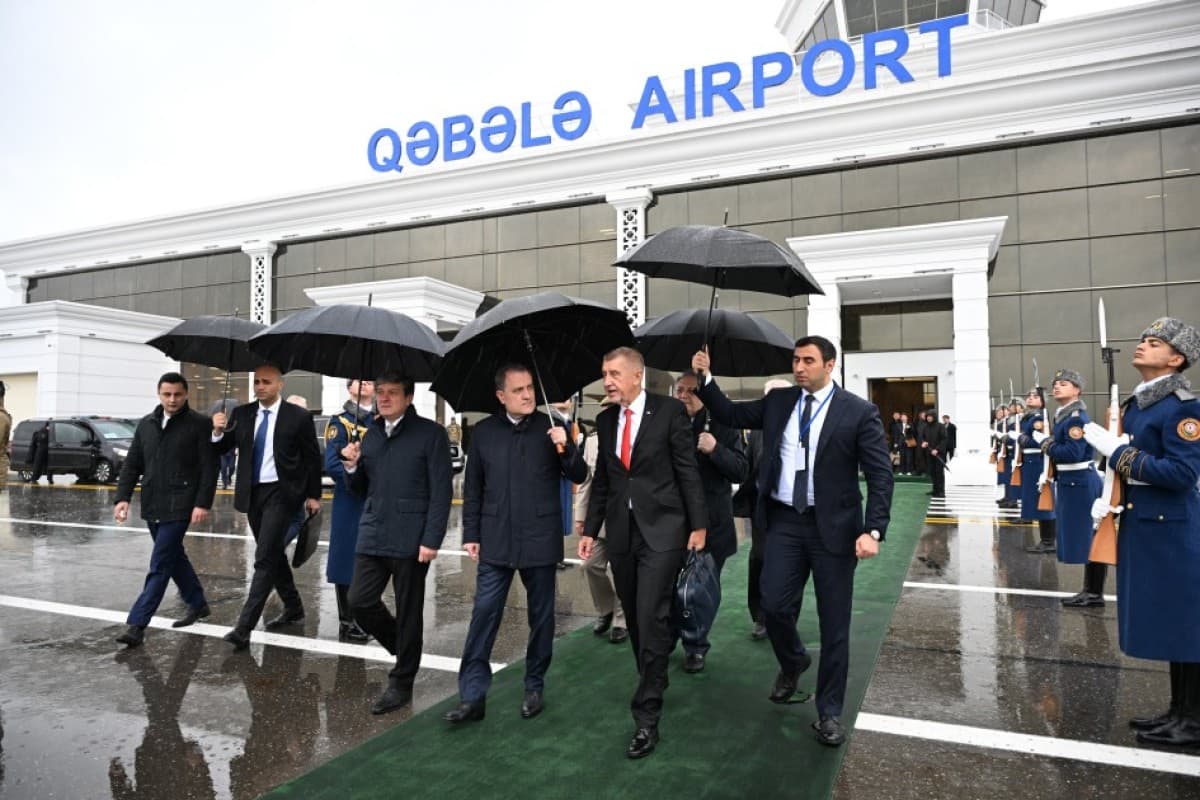 Çexiyanın Baş nazirinin Azərbaycana səfəri başa çatıb - Şəkil 2