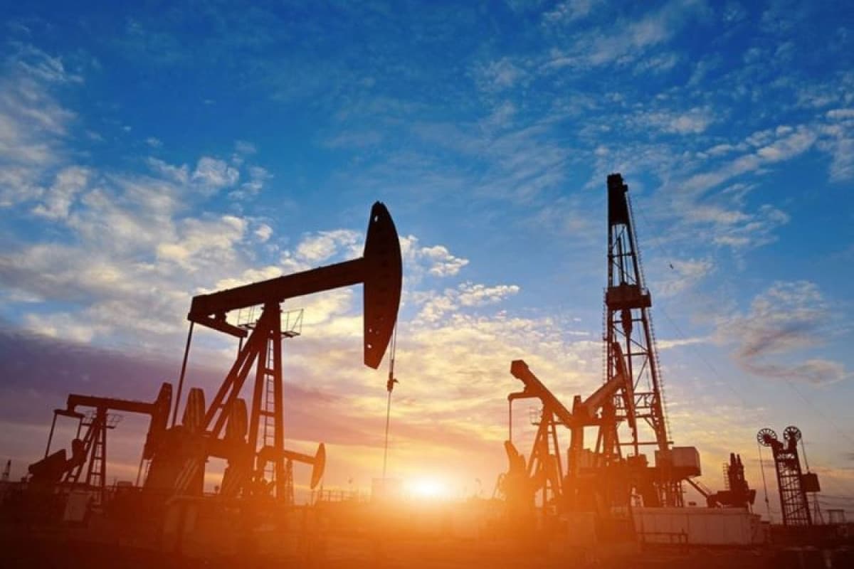 Dünya bazarlarında “Brent” nefti bahalaşıb