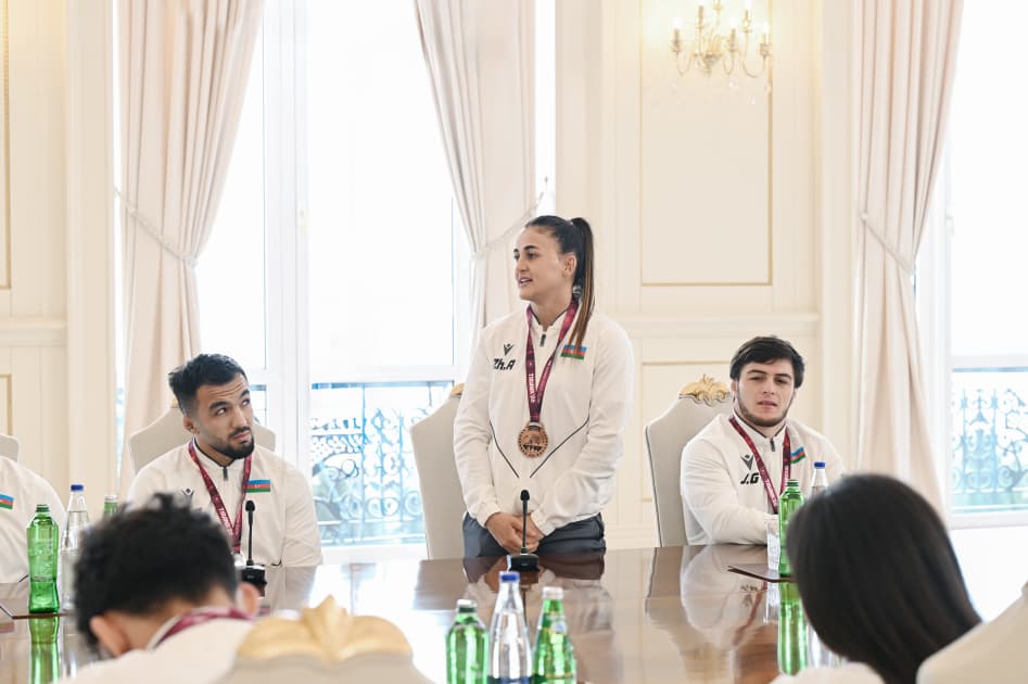 Prezidet İlham Əliyev Avropa çempionlarını təbrik etdi: "Azərbaycan güləşi yeni zirvələrdədir" Prezidet İlham Əliyev Avropa çempionlarını təbrik etdi: "Azərbaycan güləşi yeni zirvələrdədir" - Şəkil 28