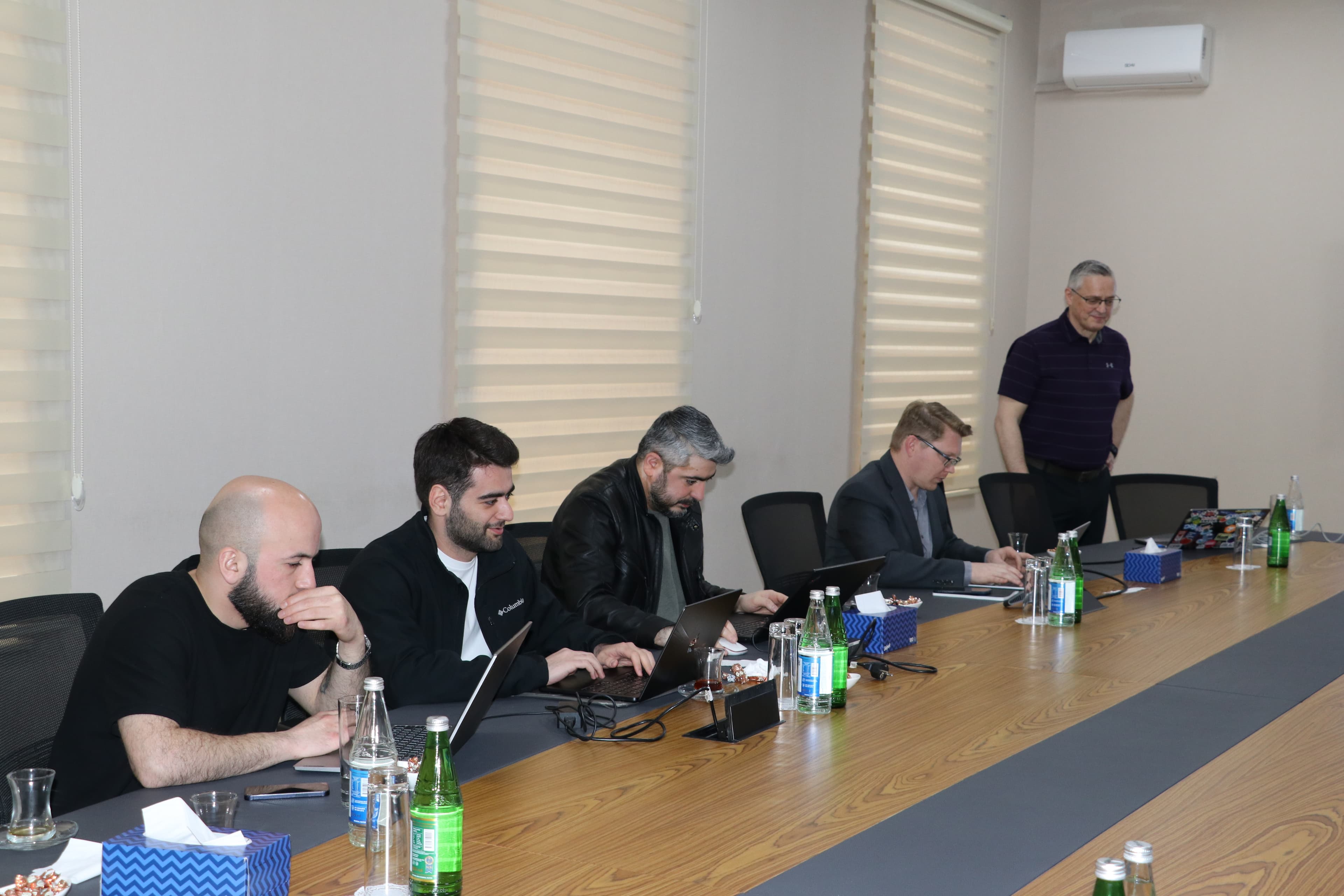 Bakıda domen ad sistemi təhlükəsizliyi üzrə beynəlxalq təlimlər keçirilir - Şəkil 2