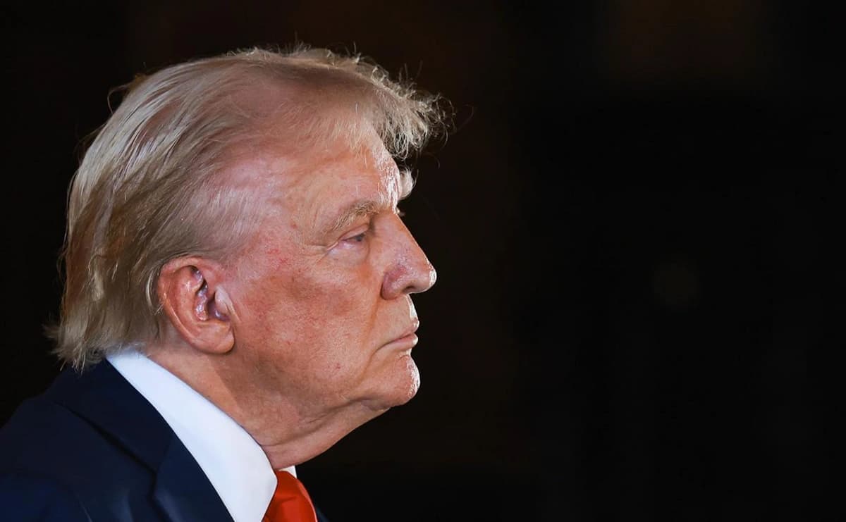 Donald Tramp Nobel Sülh Mükafatına namizədlər siyahısına daxil edilib Donald Tramp Nobel Sülh Mükafatına namizədlər siyahısına daxil edilib