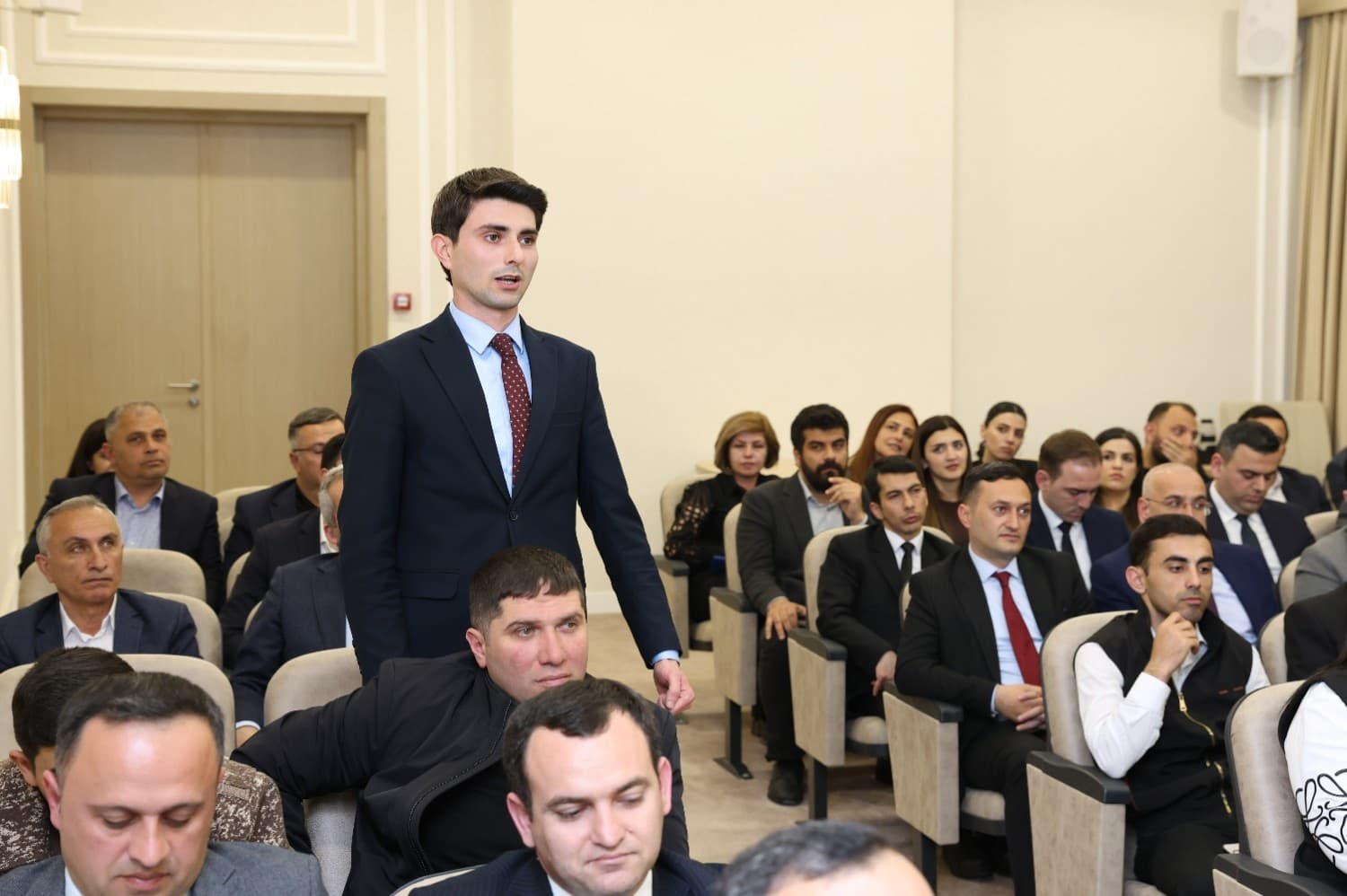 Şuşada Dayanıqlı İnkişaf Məqsədlərinin lokallaşdırılması üzrə pilot layihəyə start verilib Şuşada Dayanıqlı İnkişaf Məqsədlərinin lokallaşdırılması üzrə pilot layihəyə start verilib - Şəkil 3