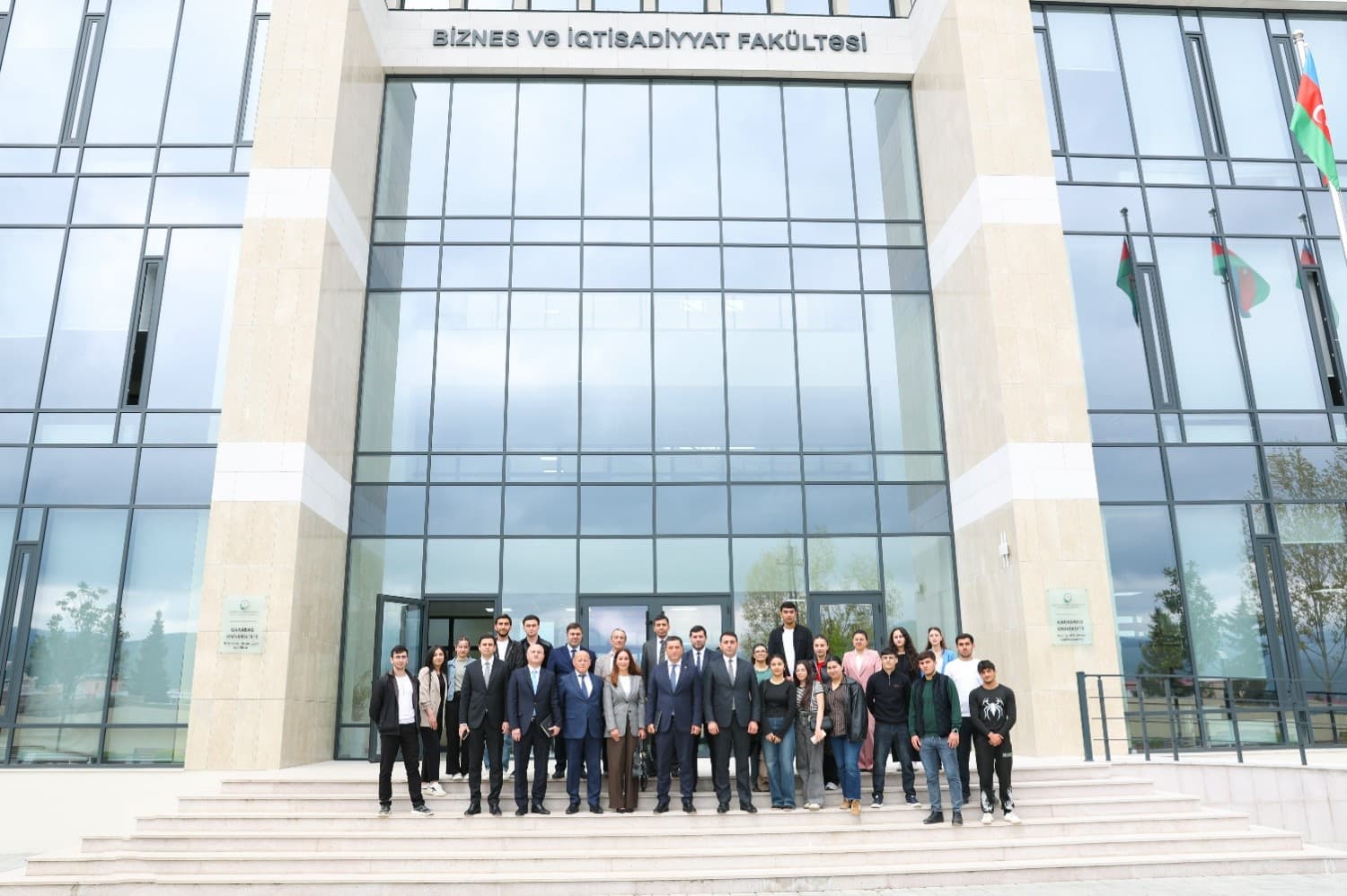 Şuşada Dayanıqlı İnkişaf Məqsədlərinin lokallaşdırılması üzrə pilot layihəyə start verilib Şuşada Dayanıqlı İnkişaf Məqsədlərinin lokallaşdırılması üzrə pilot layihəyə start verilib