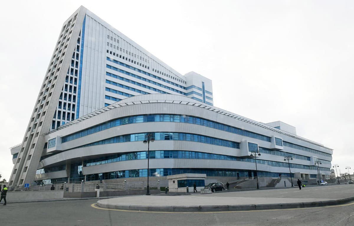 Tanınmış həkim Yeni Klinikaya direktor təyin edildi