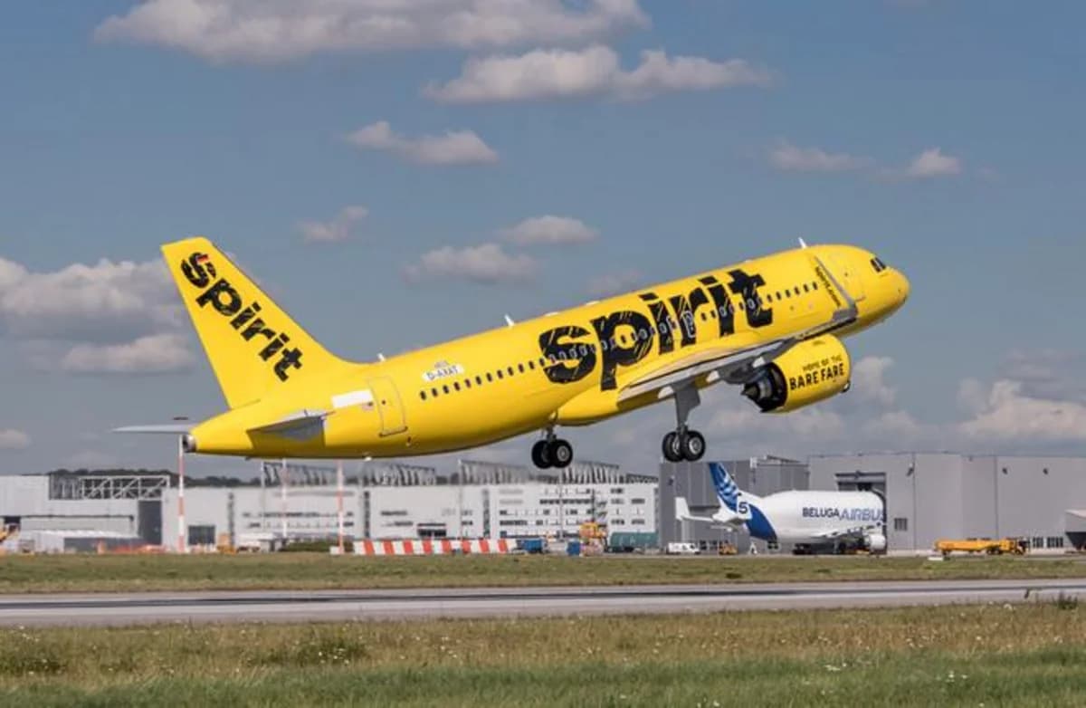 Spirit Airlines maliyyə çatışmazlığı səbəbindən uçuşları dayandıra bilər