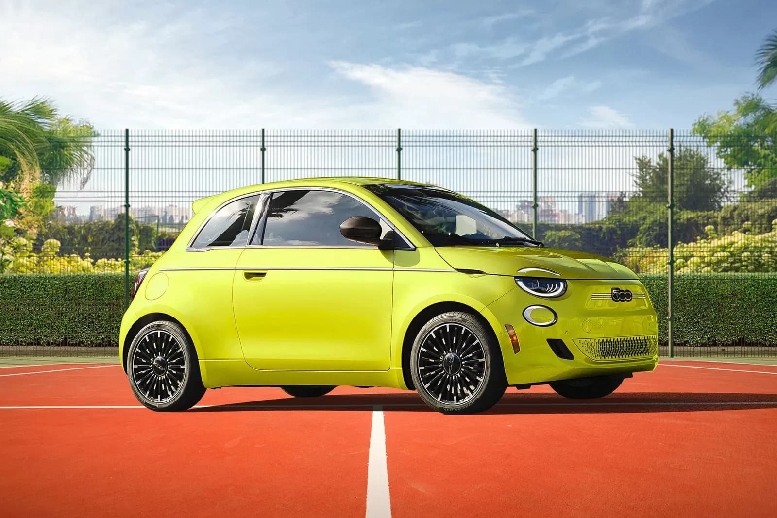 Fiat ABŞ-da 500e modelini yeniləyib və qiymətini artırıb