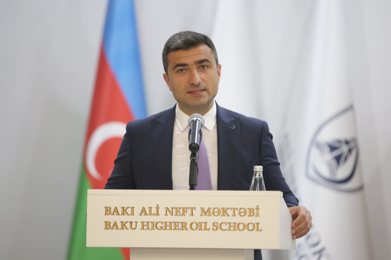 Bakı Ali Neft Məktəbinin 11 proqramı beynəlxalq akkreditasiyadan keçib Bakı Ali Neft Məktəbinin 11 proqramı beynəlxalq akkreditasiyadan keçib - Şəkil 9