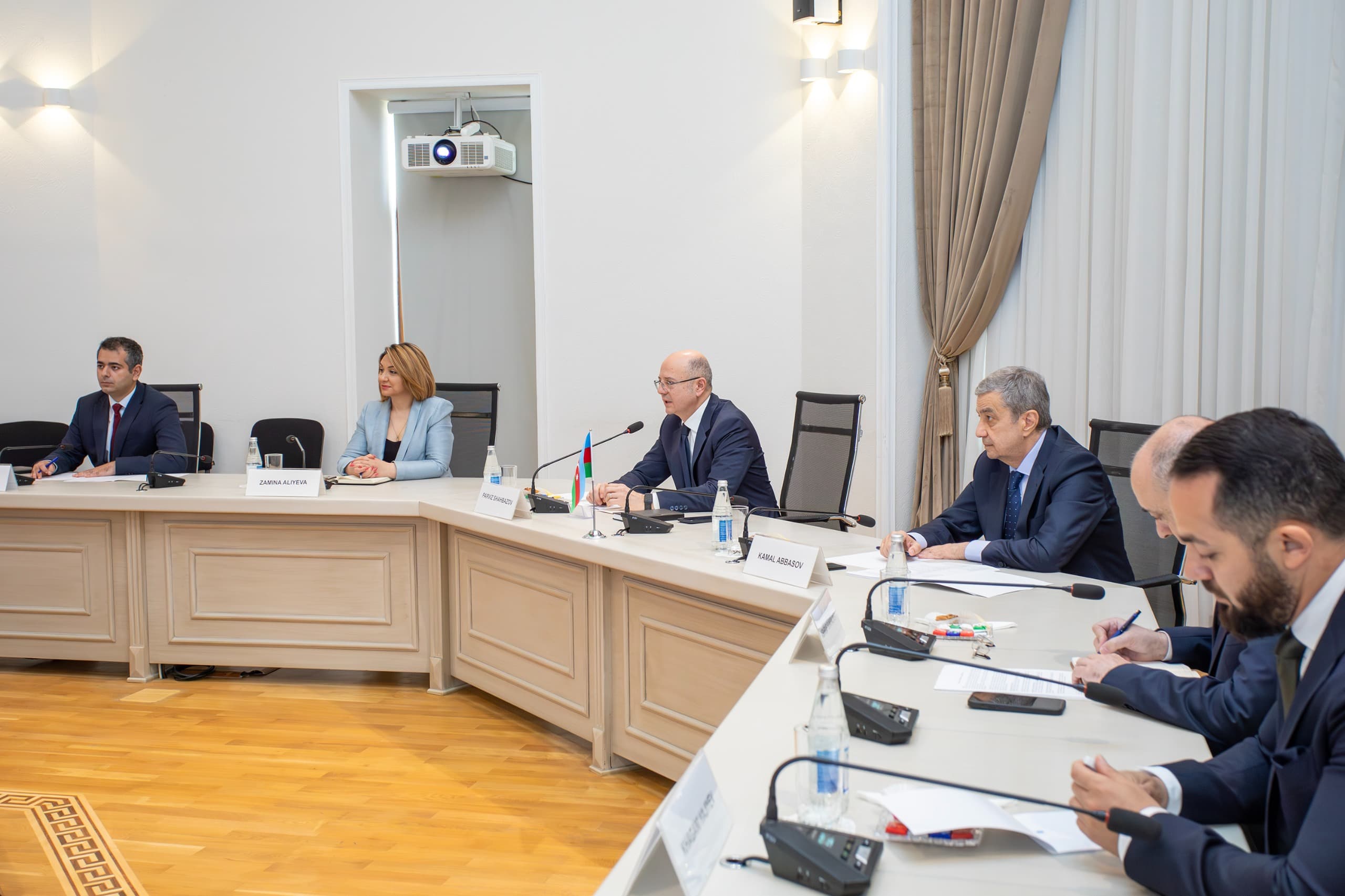 Azərbaycan və San-Marino Enerji Əməkdaşlığını Müzakirə Edib - Şəkil 2