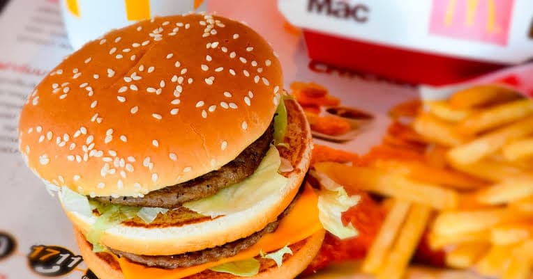 McDonald’s I rübdə gəlirlərini proqnozlardan yüksək artırıb