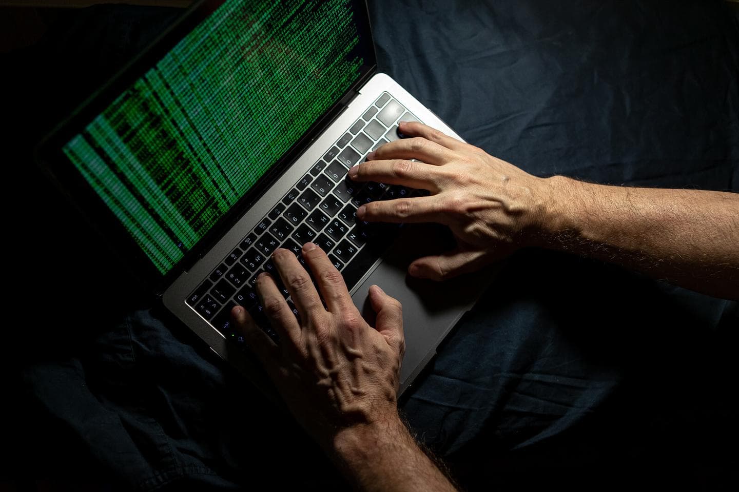 Rusiyada aprel ayında 1200-dən çox DDoS hücumu zərərsizləşdirilib