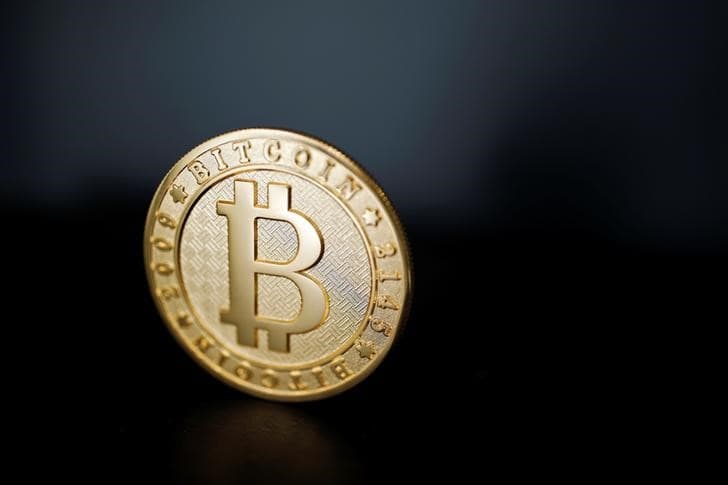 Bitcoin sabit qaldı
