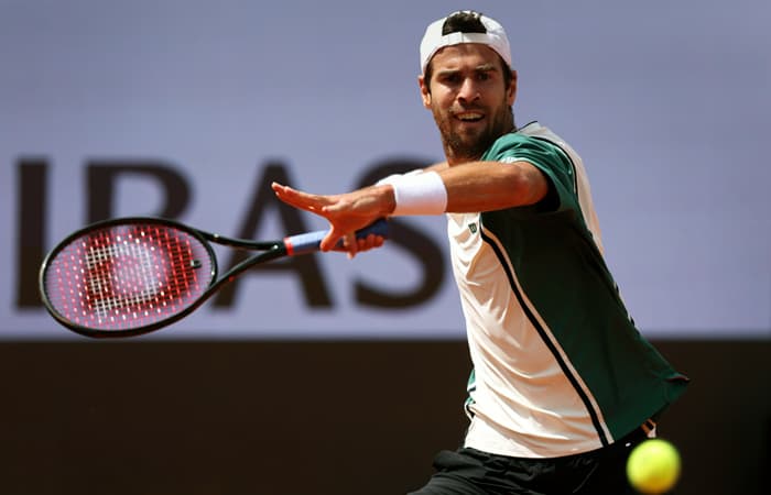 Karen Xaçanov Roma Masters turnirinin 1/4 finalına yüksəlib