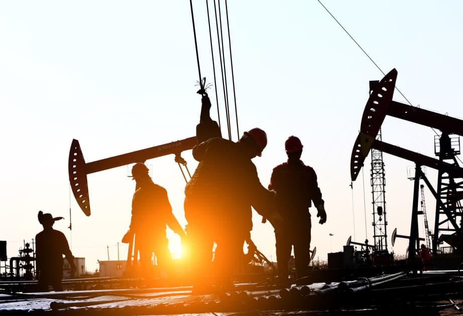 EIA Azərbaycanda neft hasilatı proqnozunu açıqlayıb