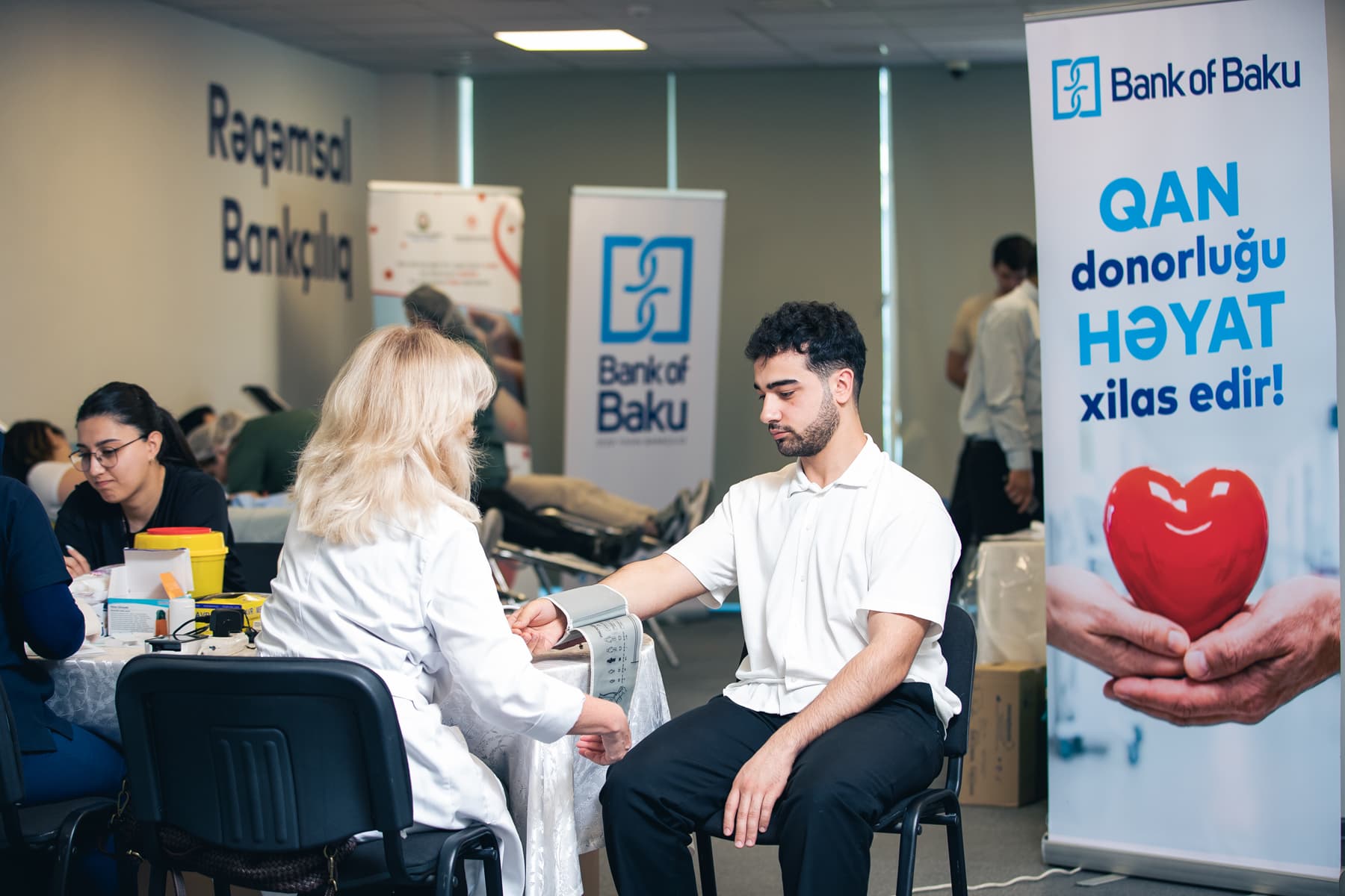 Bank of Baku qan donorluğunun əhəmiyyətini vurğulayıb – qanvermə aksiyası keçirib - Şəkil 7