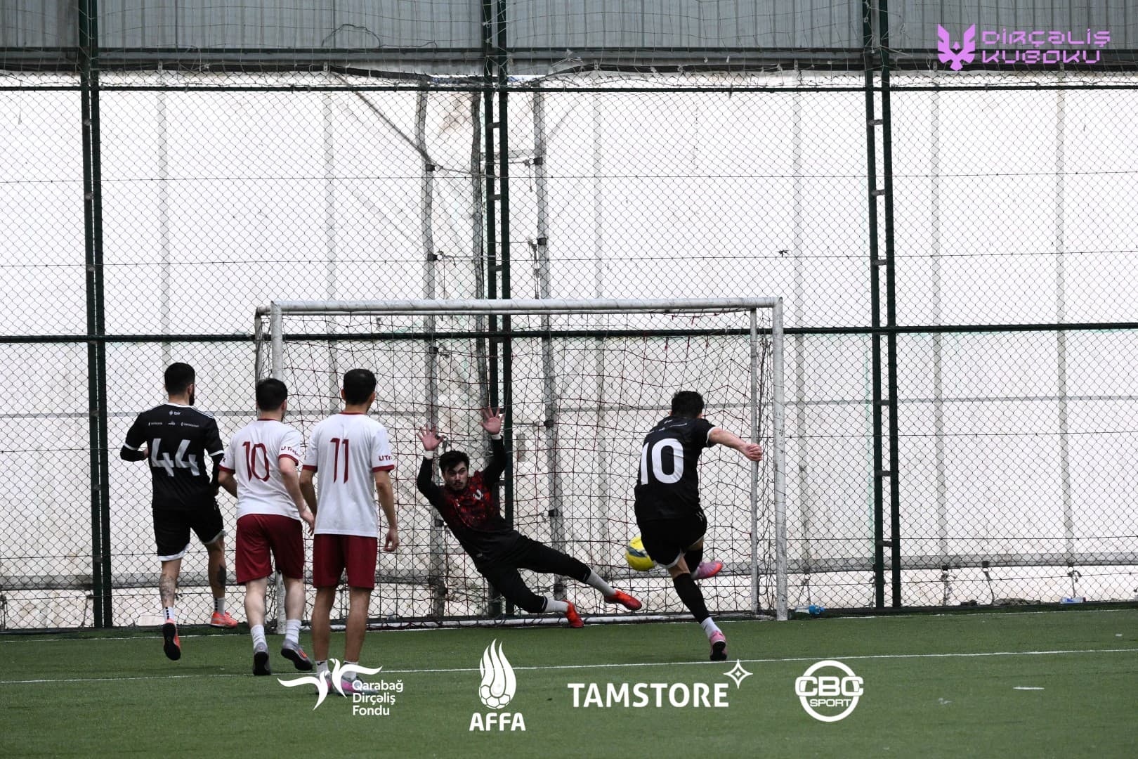 “Dirçəliş Kuboku” xeyriyyə futbol turnirinin yarımfinal oyunları keçirilib - Şəkil 16