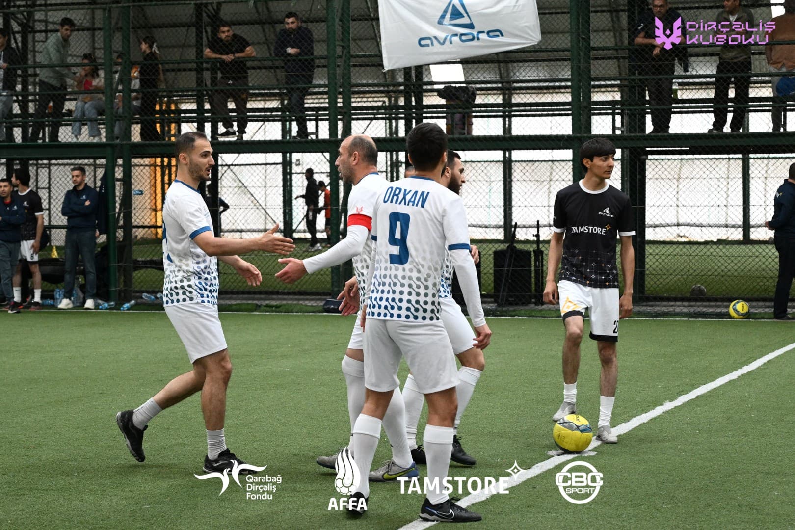 “Dirçəliş Kuboku” xeyriyyə futbol turnirinin yarımfinal oyunları keçirilib - Şəkil 23