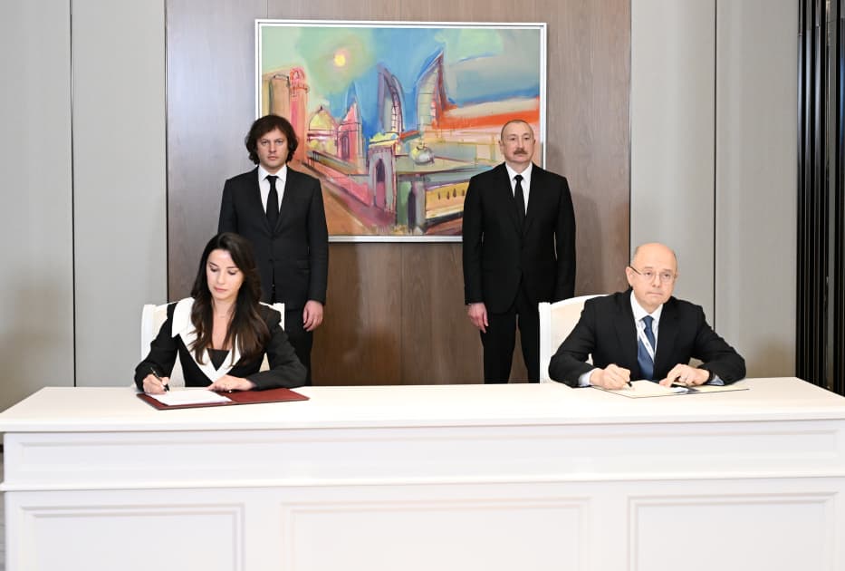 Prezident İlham Əliyevin Gürcüstanın Baş naziri ilə görüşü olub - Şəkil 4