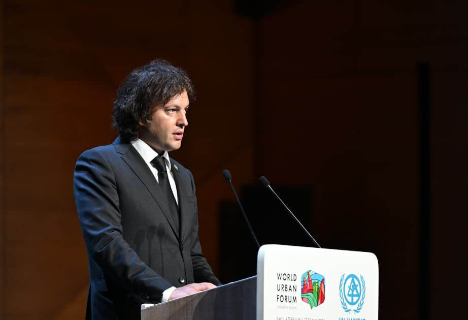 Şəhərlər qlobal çağırışların mərkəzində dayanır - İrakli Kobaxidze Şəhərlər qlobal çağırışların mərkəzində dayanır - İrakli Kobaxidze