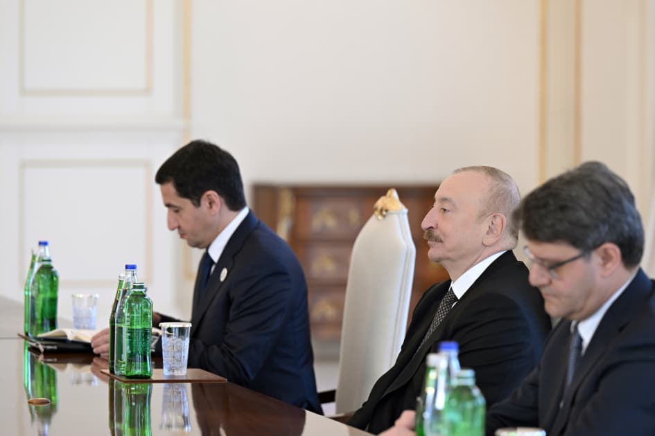 Prezident İlham Əliyev Slovakiya Baş nazirinin müavinini qəbul edib Prezident İlham Əliyev Slovakiya Baş nazirinin müavinini qəbul edib - Şəkil 5