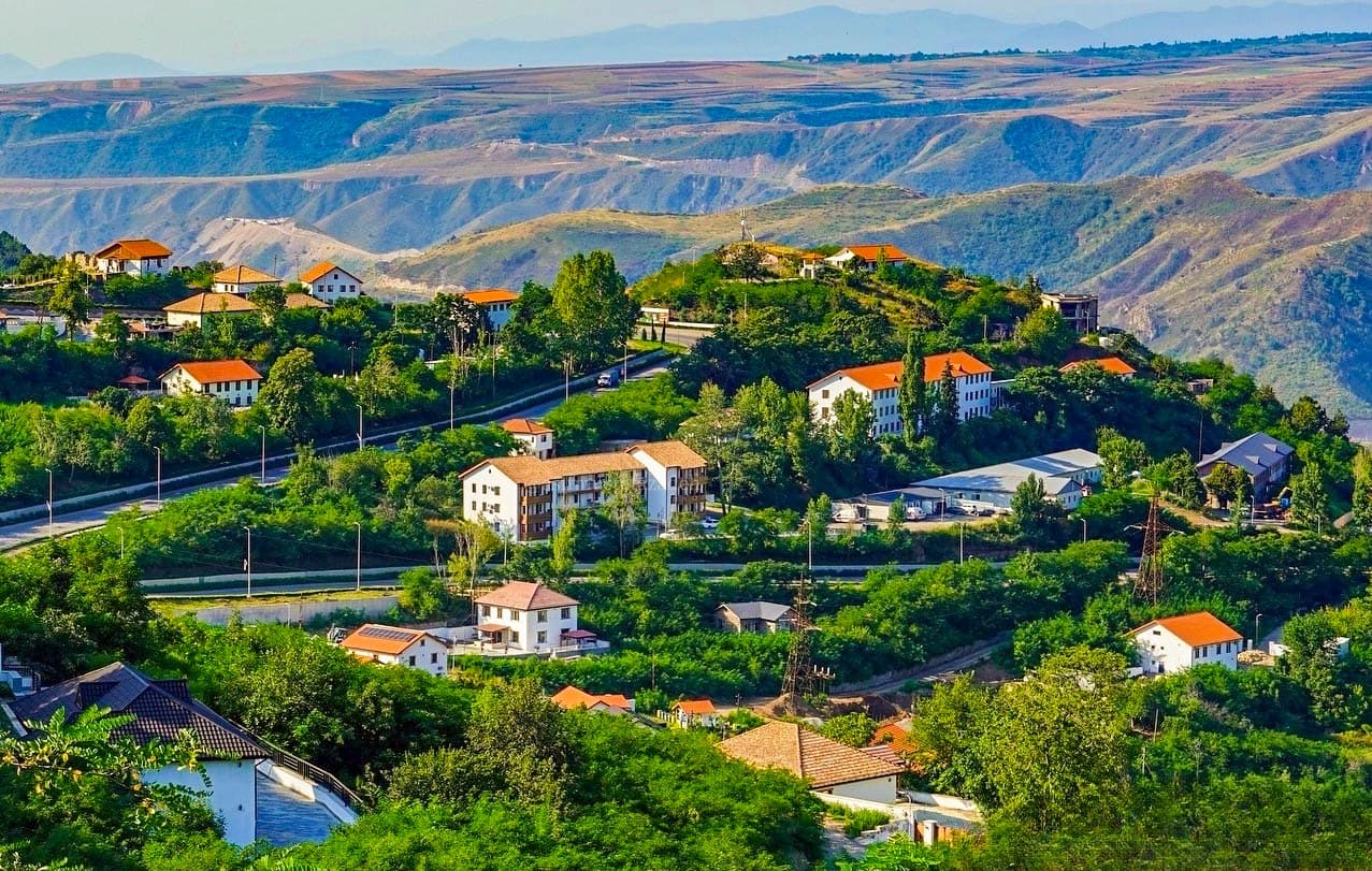 Qarabağ və Şərqi Zəngəzurda funksional insan coğrafiyası bərpa olunur - UN-Habitat