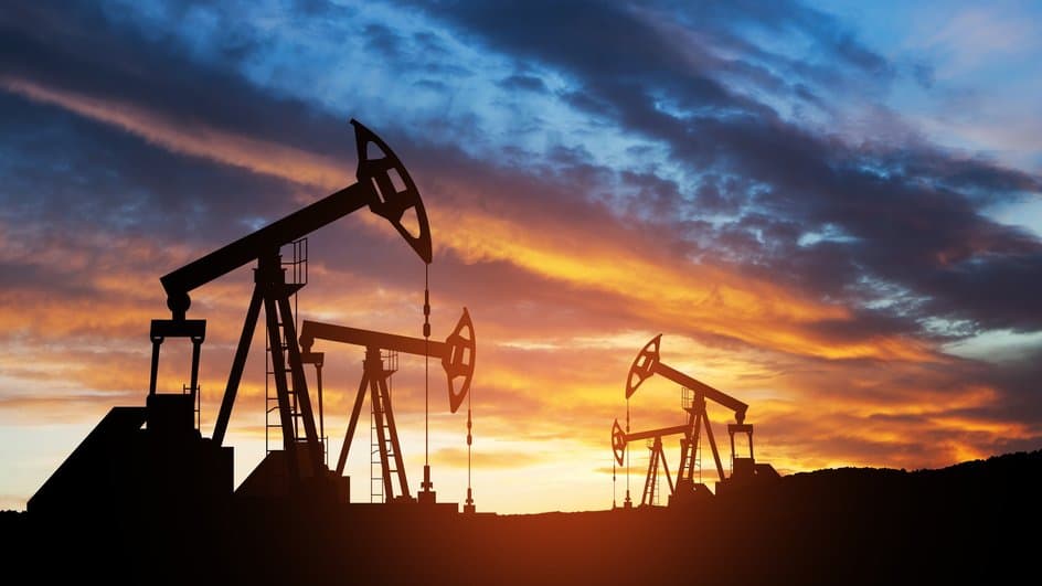 Wood Mackenzie: Hörmüz boğazı bağlı qalarsa, neft 200 dollara çata bilər