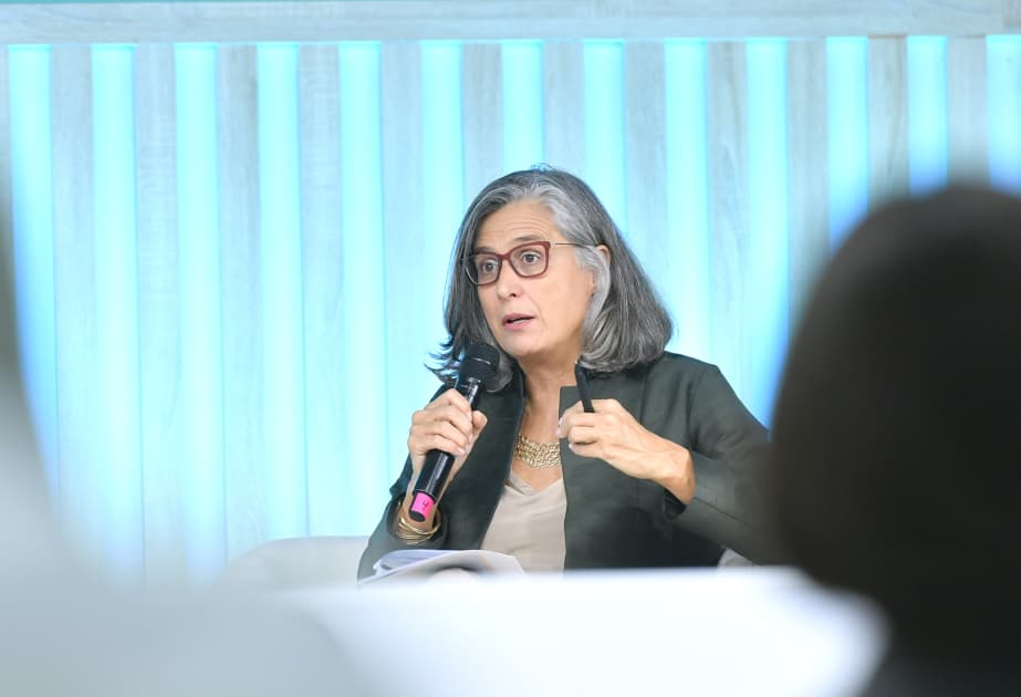 Mənzil problemi qlobal səviyyədə ciddi sosial böhran yaradır - Anaklaudia Rossbax
