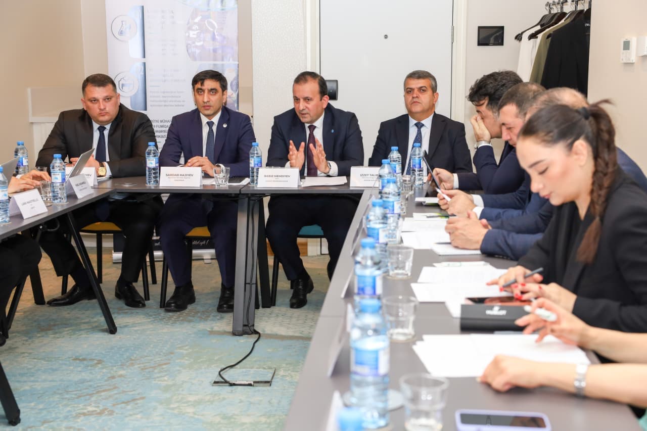 Qəhvəyi mərmər bağacığına qarşı mübarizə ilə bağlı beynəlxalq seminar keçirilib - Şəkil 4