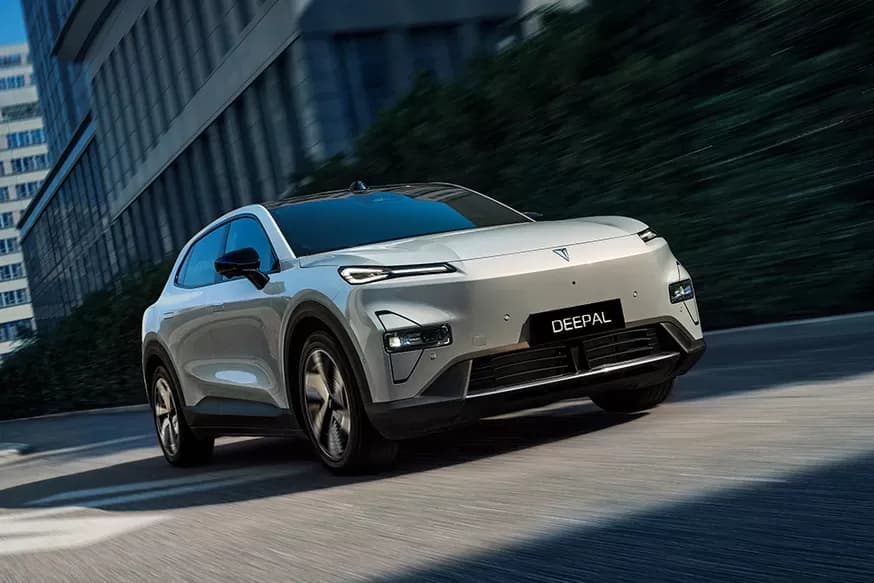 Changan Rusiyada Deepal model sırasını genişləndirir