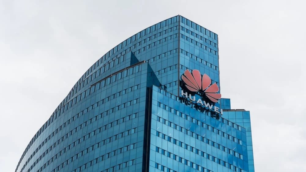 Huawei 2031-ci ilə qədər qabaqcıl çip istehsalında dünya liderlərinə çatmağı planlaşdırır