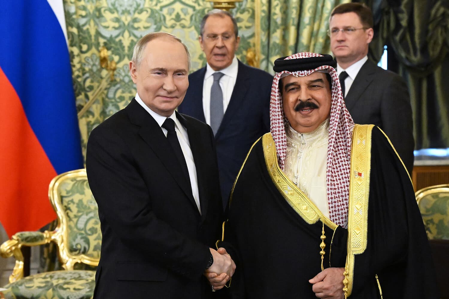 Putin və Bəhreyn kralı telefon danışığı aparıblar