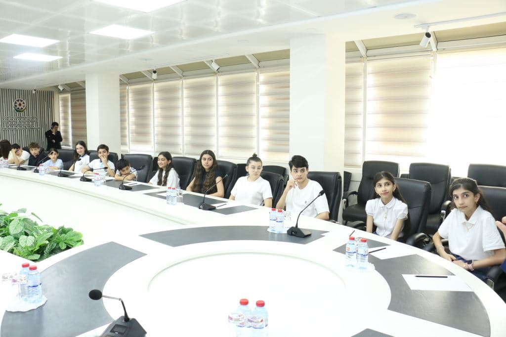 İİTKM Uşaqların Beynəlxalq Müdafiəsi Günü Münasibətilə “Açıq Qapı” Keçirib İİTKM Uşaqların Beynəlxalq Müdafiəsi Günü Münasibətilə “Açıq Qapı” Keçirib - Şəkil 2