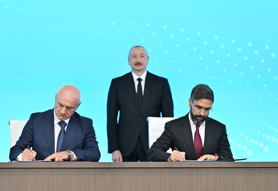Prezident İlham Əliyev Bakı 31-ci “Baku Energy Forum”un rəsmi açılış mərasimində iştirak edib - Şəkil 16