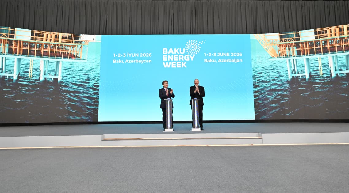 Prezident İlham Əliyev Bakı 31-ci “Baku Energy Forum”un rəsmi açılış mərasimində iştirak edib - Şəkil 19