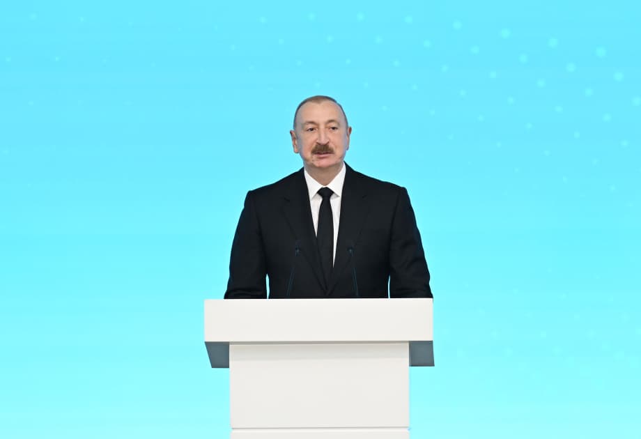 Prezident İlham Əliyev Bakı 31-ci “Baku Energy Forum”un rəsmi açılış mərasimində iştirak edib - Şəkil 43