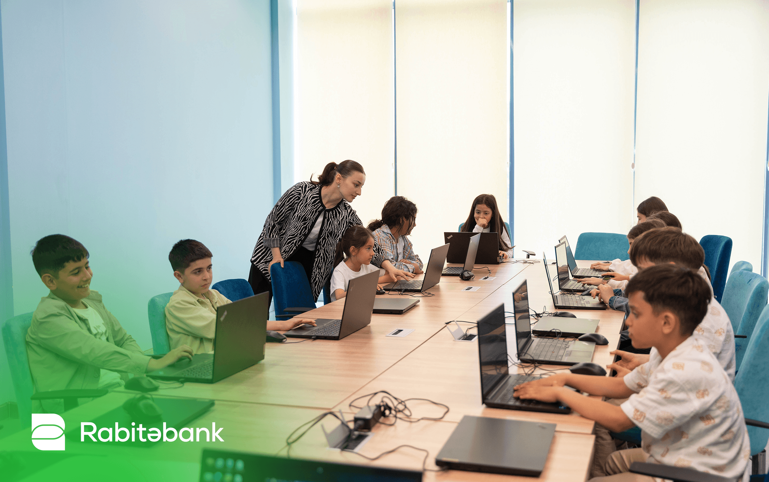 RABİTƏBANK VƏ “İNNOVASİYALAR MƏRKƏZİ” ŞƏHİD ÖVLADLARI ÜÇÜN “ZƏFƏRİN GƏLƏCƏYİ” LAYİHƏSİNİ HƏYATA KEÇİRİB - Şəkil 8