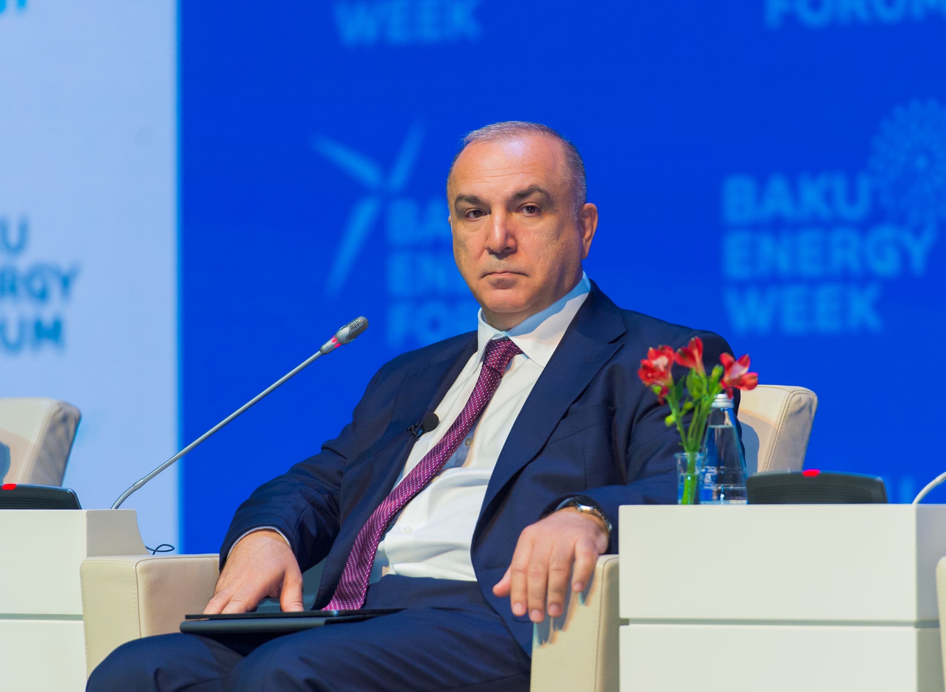 Ölkənin enerji sektorunda yeni dəyər yaratmaq mümkündür - Asif Zeynalov