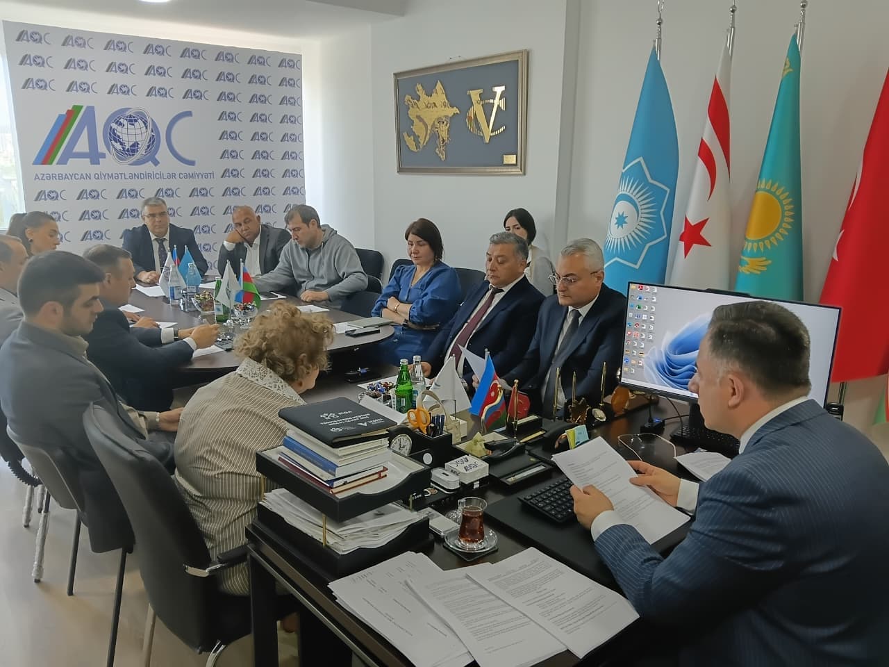 Qiymətləndirmə sektorunda monopoliyalaşma riskləri müzakirə edilib - AQC - Şəkil 16