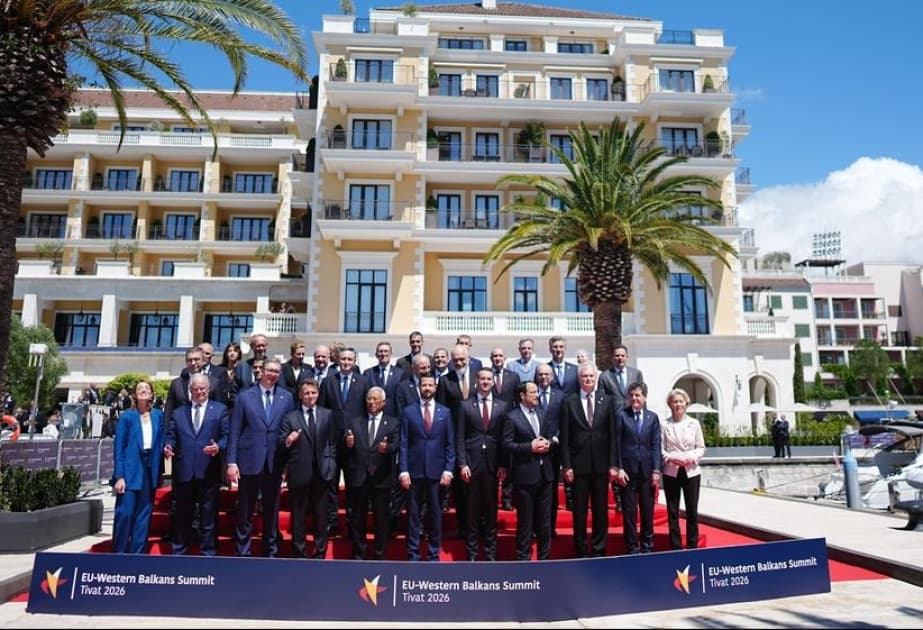 Almaniya və Fransa Aİ-nin sürətli genişlənməsini dəstəkləyir
