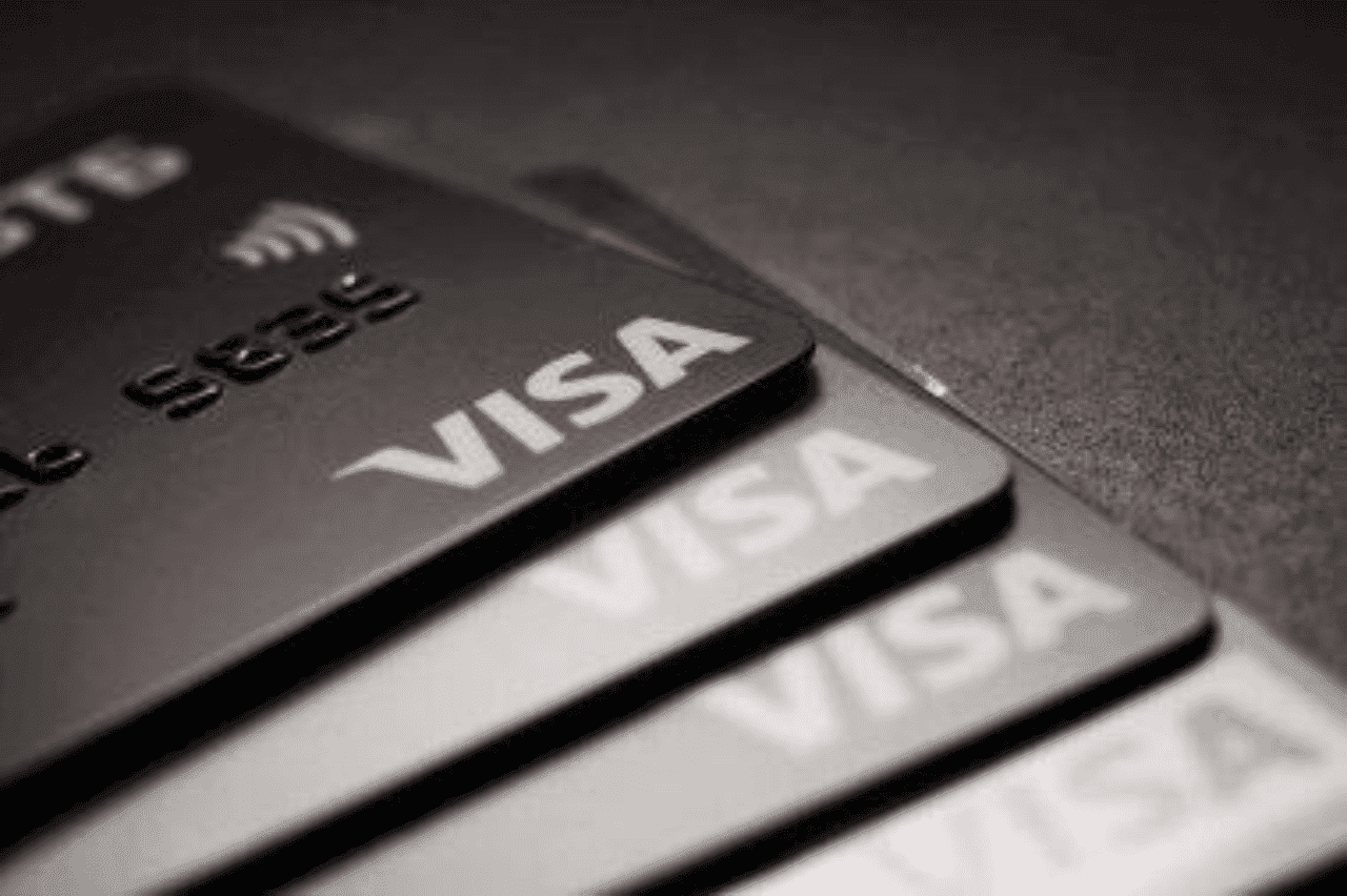 Azərbaycanda “Visa” kartları ilə əməliyyatların sayı 21,2% artıb