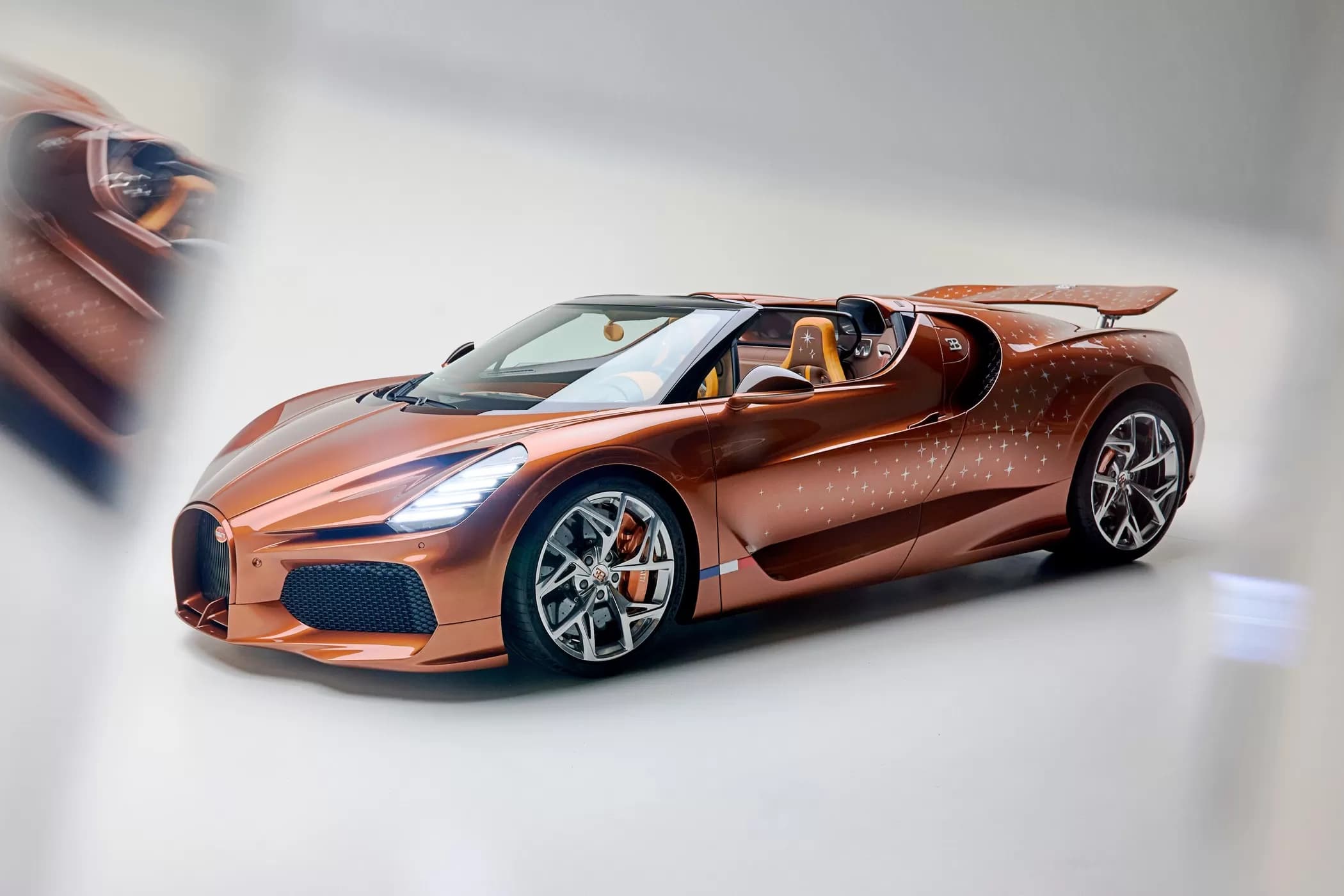 “Bugatti” şirkəti xüsusi sifarişlə hazırlanan W16 Mistral Le Retour du Jeune Prince modelini təqdim edib